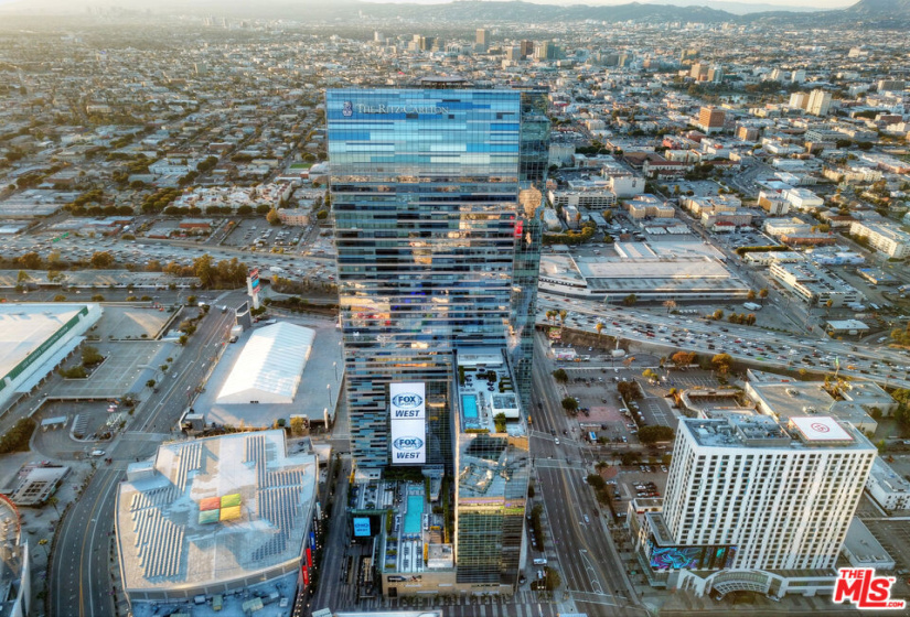 The most gorgeous and tallest residential skyscraper in LA. No buildings surround it.