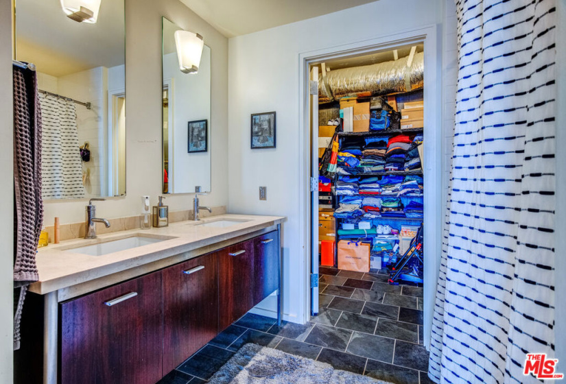 Master Bath to Walk In Laundry Room